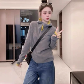 女式衬衫;连衣裙;休闲裤