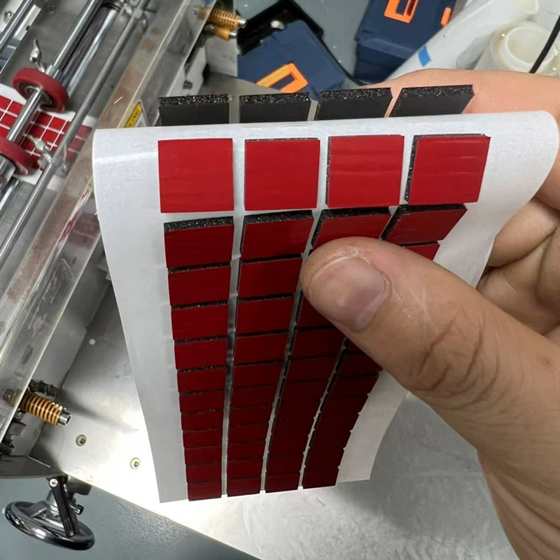 Высечка красная пленка Черная полиэтиленовая пена двусторонняя клейкая лента высокопрочный клей автомобильная табличка вывеска рекламная паста двухсторонний клей