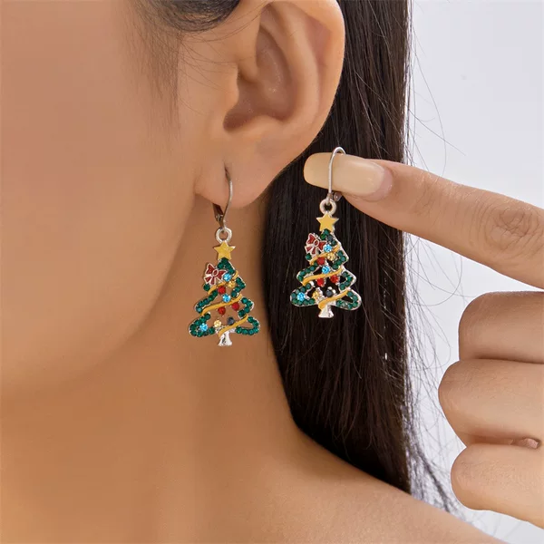 Cross-Border Hot-Selling Christmas Tree Oil-Drip Diamond Pendant Earrings for Women, Fashionable and Versatile Snowman Pendant Necklace Manufacturer Wholesale