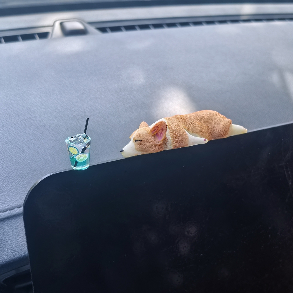 Mini posición para dormir, decoración de coche Corgi, decoración creativa de la consola central del coche, lindo coche de perrito de resina