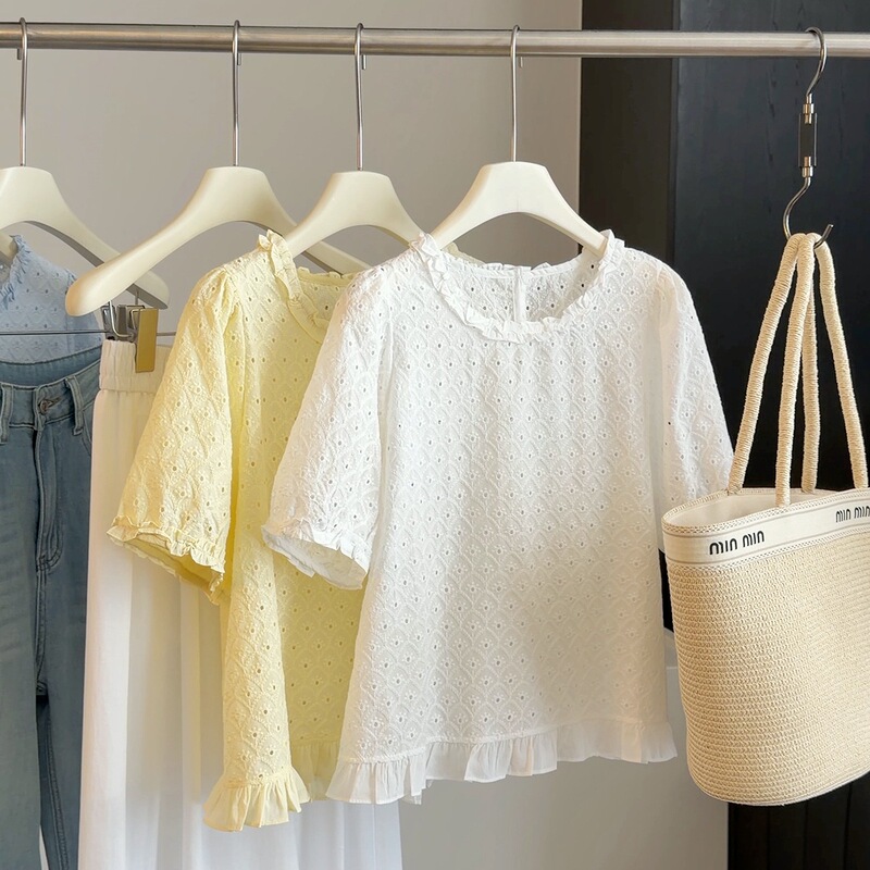 Korean-Style Hollow-Out Embroidered Short-Sleeve Shirt for Women, Summer Ruffled Edge Loose Fit, Slimming, Unique, Beautiful, Age-Reducing Blouse Top Korean-Style Hollow-Out Embroidered Short-Sleeve Shirt for Women, Summer Ruffled Edge Loose Fit, Slimming, Unique, Beautiful, Age-Reducing Blouse Top
