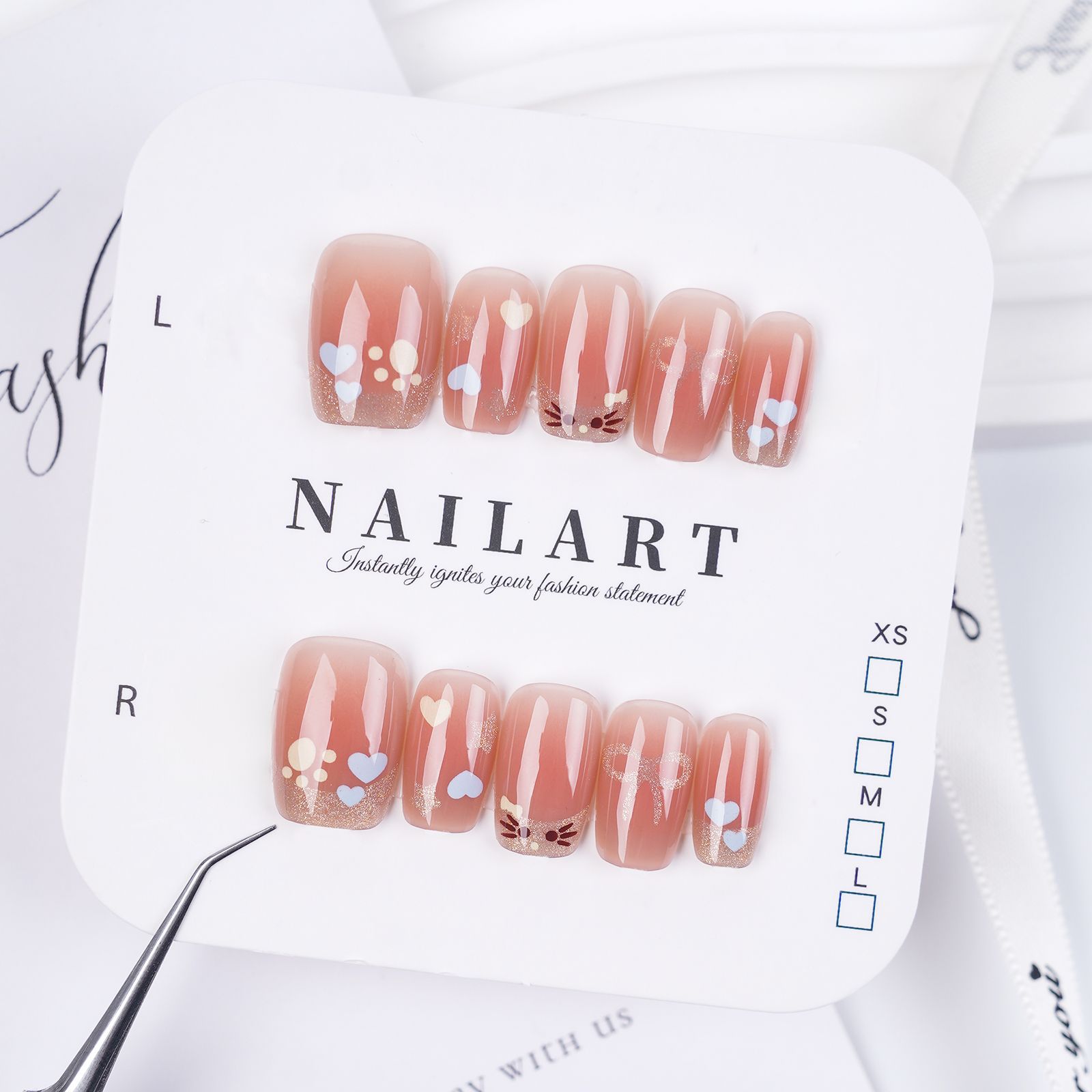 10 piezas decodificadas en línea estilo rojo temperamento alto poco fragante estilo francés in se siente la atmósfera blanca de las uñas hechas a mano