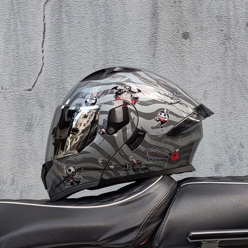 Motocicleta con doble espejo, casco para hombres y mujeres, casco para motocicletas, cuatro estaciones, cola de locomotora, casco Bluetooth, nuevo estándar nacional