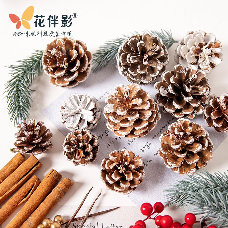 天然干松果圣诞树diy装饰材料木棉花春节花环配饰松塔挂件挂饰