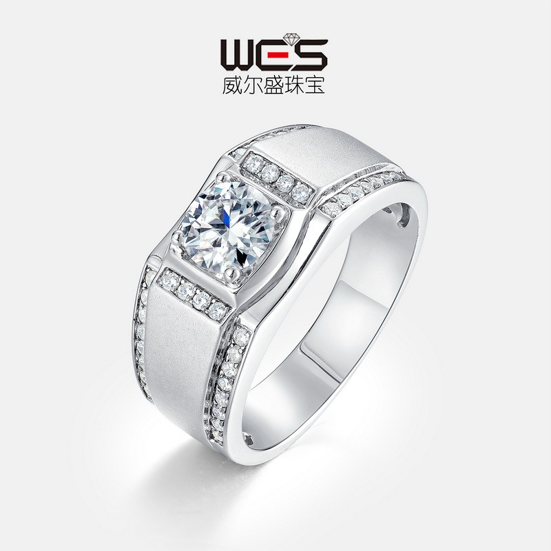 Recolección de calor transfronteriza brillante 1 quilate moissanita anillo masculino S925 plata con incrustaciones de color tesoro anillo de bodas atmósfera europea y americana lujo ligero