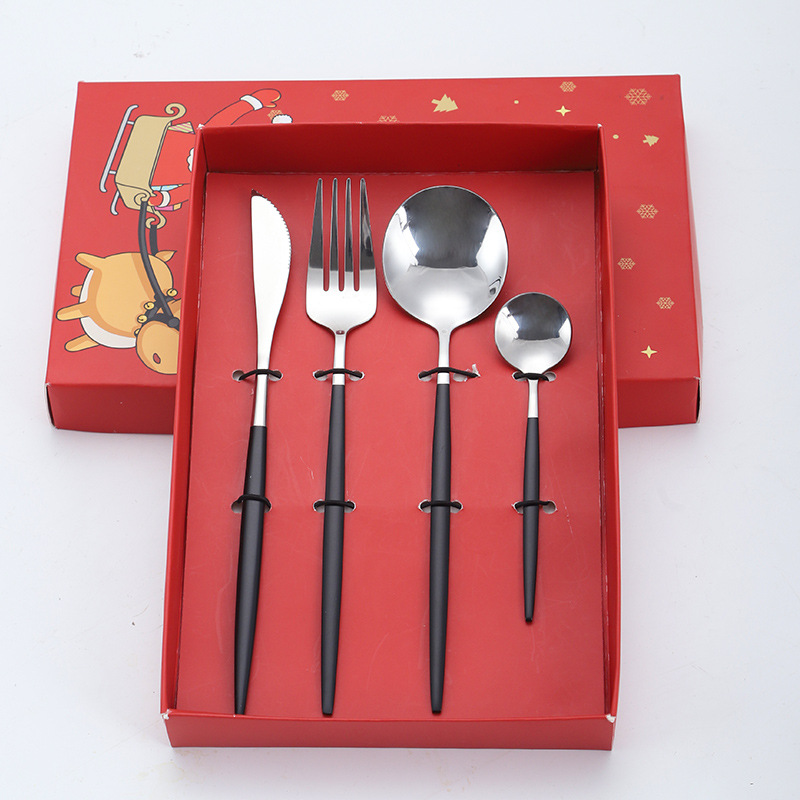 Amazon caja de regalo de Navidad transfronteriza cuchillo de acero inoxidable portugués, tenedor y cuchara conjunto de cuatro piezas cuchillo de carne y tenedor cuchara de comida principal
