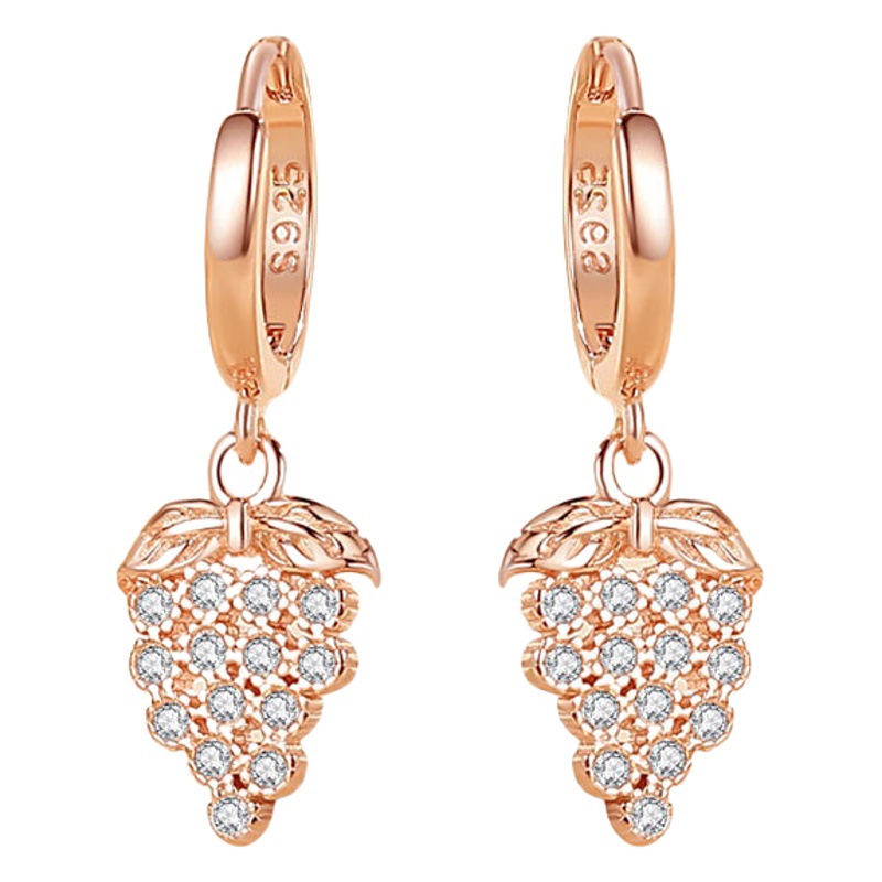 S925 plata pequeña uva hebilla del oído geométrico diamante con incrustaciones de ZIRCON pendientes moda lujo estilo fruta joyería al por mayor