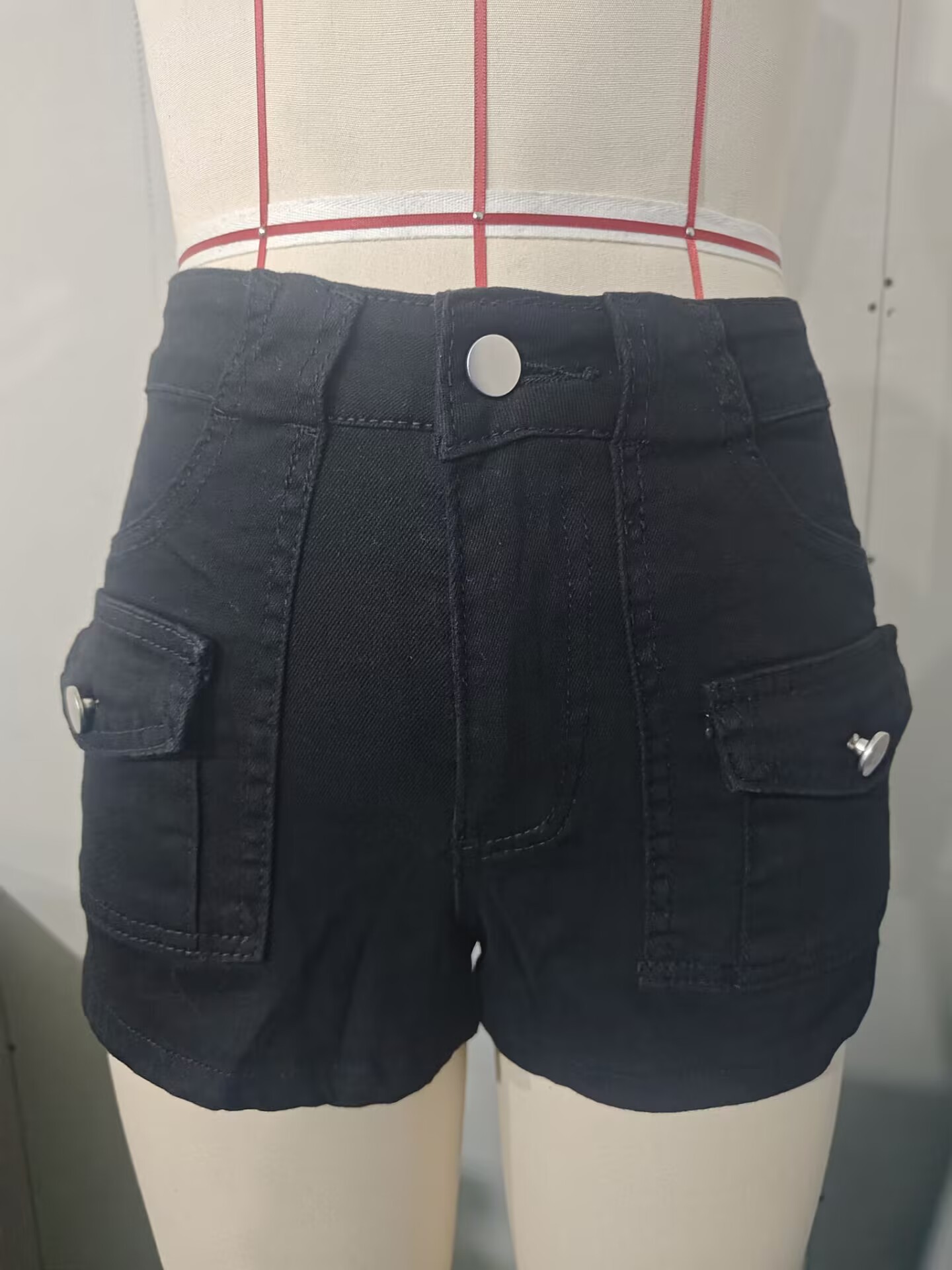 Women's Stretch Denim Shorts Solid Colour Street Style Shorts_voghion.com