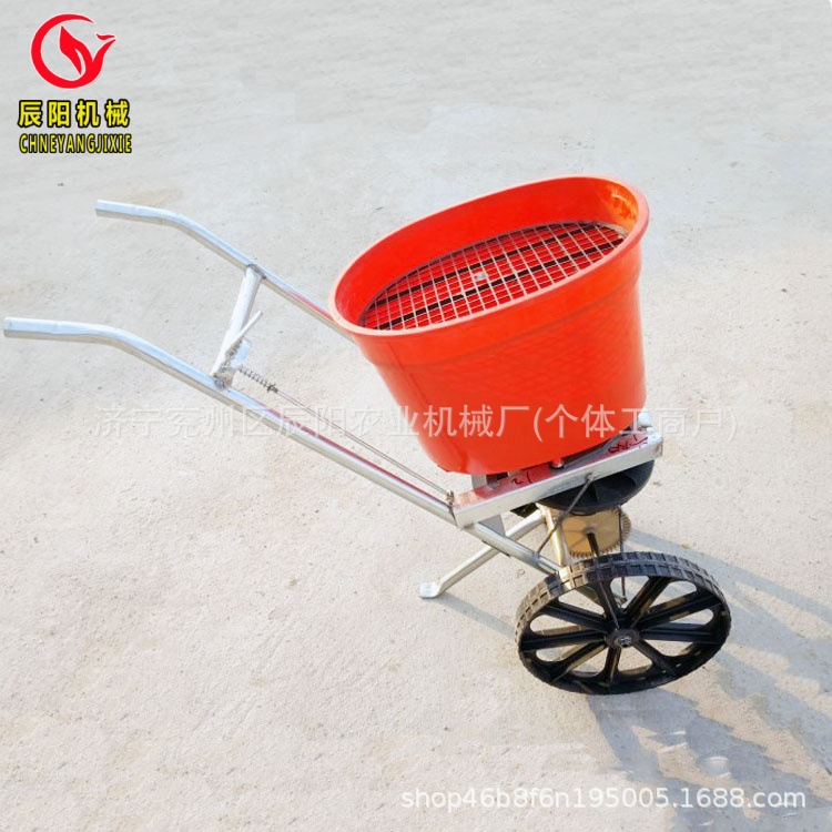 夏季热销农用玉米追肥机施肥播种一体机手推式简易款施肥播种机