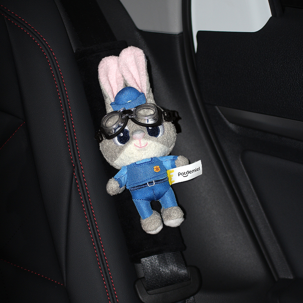 Nick Fox Zootopia Pilot Car Seat Shoulder Pad Decoration Seatbelt Protector Gift