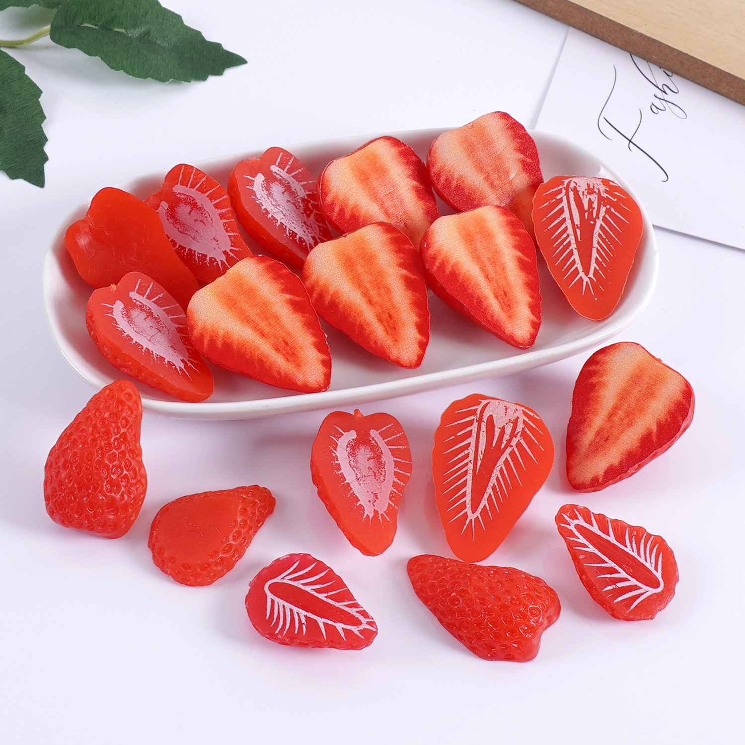 Simulated Half Strawberry Fruit Model DIY Handmade Birthday Cake Decoration Accessories Printed Pattern Strawberry Toy