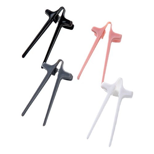 Manufacturer's finger chopsticks for lazy people, auxiliary chopsticks for holding snacks, non-dirty hand chopsticks, finger ring for playing games, lazy people's artifact