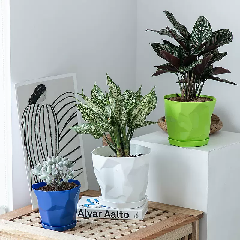 北欧简约塑料花盆树脂仿陶瓷不规则盆栽家用室内轻奢生活绿植花盆