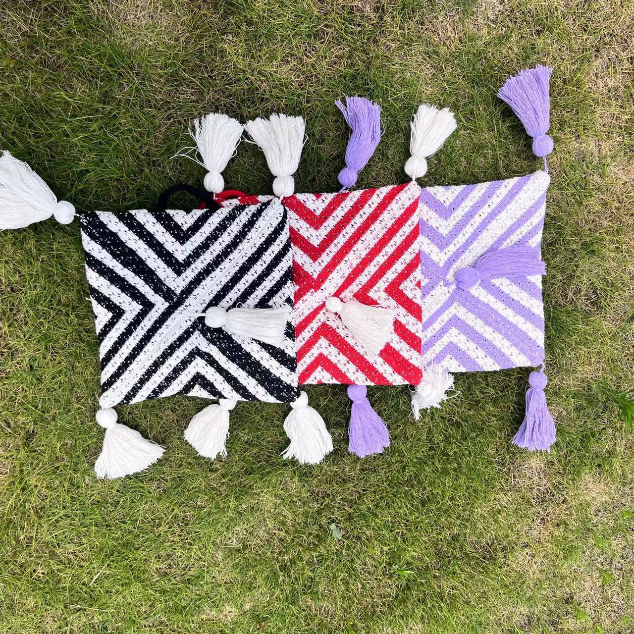 Song Xi's same style zongzi bag ~~ Knitted Chiang Mai zongzi bag single-shoulder bag with two patterns in stock. Close your eyes and purchase undefined