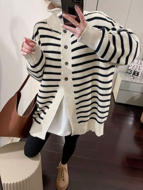 Autumn and Winter new western style striped single-breasted stand collar sweater cardigan women's Korean-style loose ripped sweater coat thick Autumn and Winter new western style striped single-breasted stand collar sweater cardigan women's Korean-style loose ripped sweater coat thick