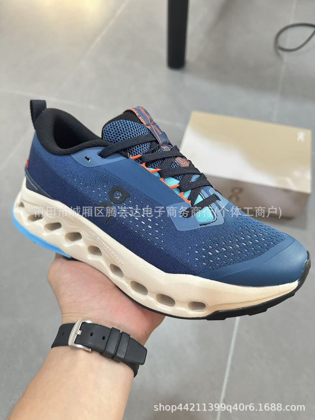 Fábrica de zapatos Putian Onn Run Cloudsurfer Max cómodos y transpirables zapatos deportivos casuales para hombres y mujeres