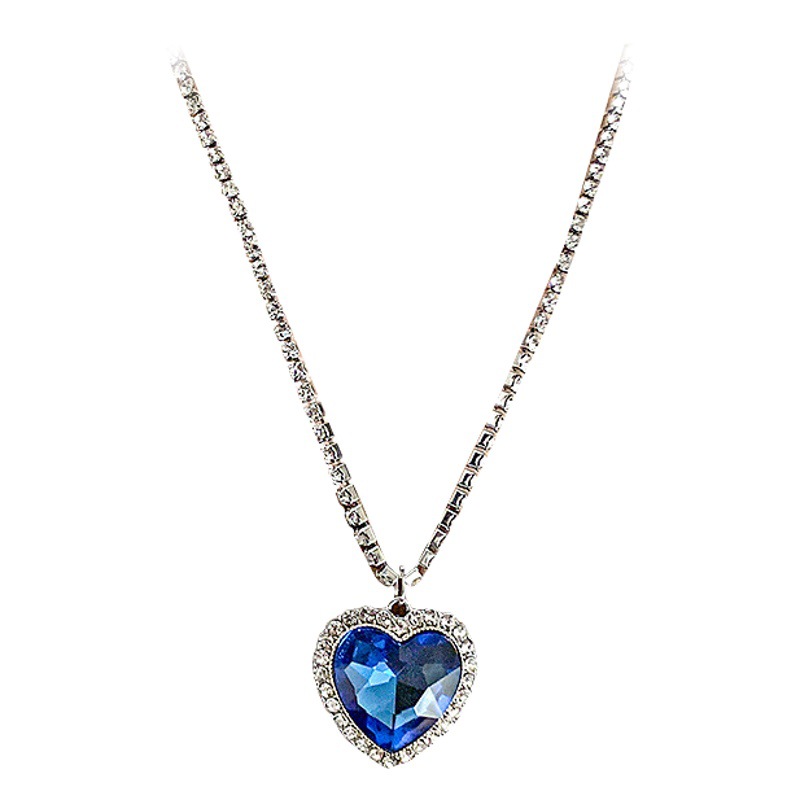 Collar de amor incrustado en diamantes Corea del Sur estilo de moda personalidad moda Neto rojo Hada simple temperamento collar de diseño para mujeres