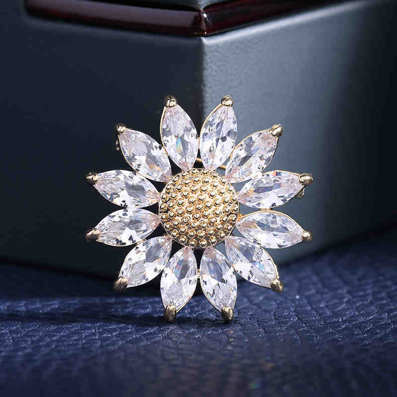Spilla in cristallo per donna elegante accessorio girasole_voghion.com