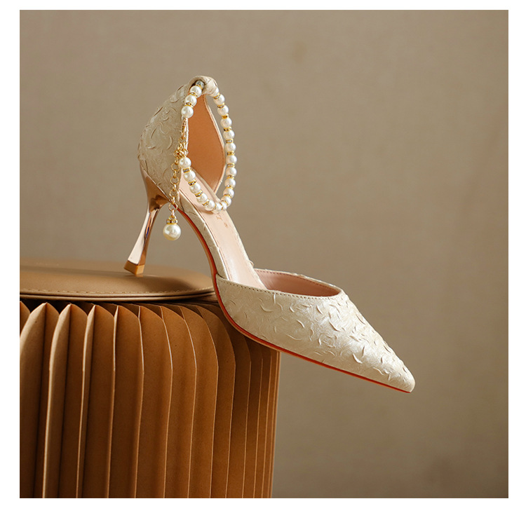 Women's Vintage Style Solid Color Point Toe Pumps display picture 14