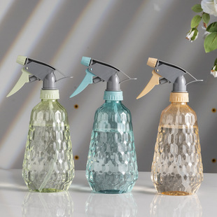 Li Bi Zheng Qi Chuang 8630 Household Watering Pot 550ML Balcony Watering Pot Color Random