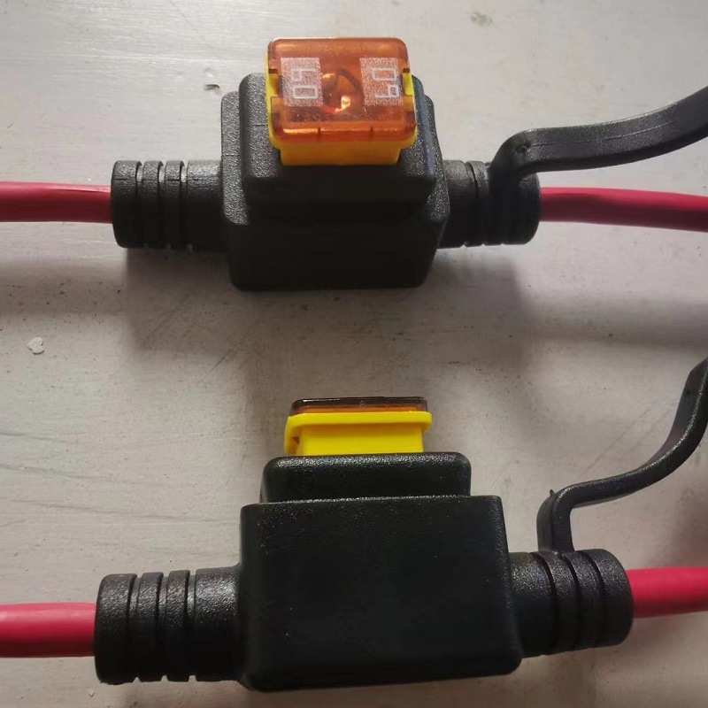 FLF-N JT 大电流线束方形保险丝盒汽车线束保险丝座30A40A50A60A