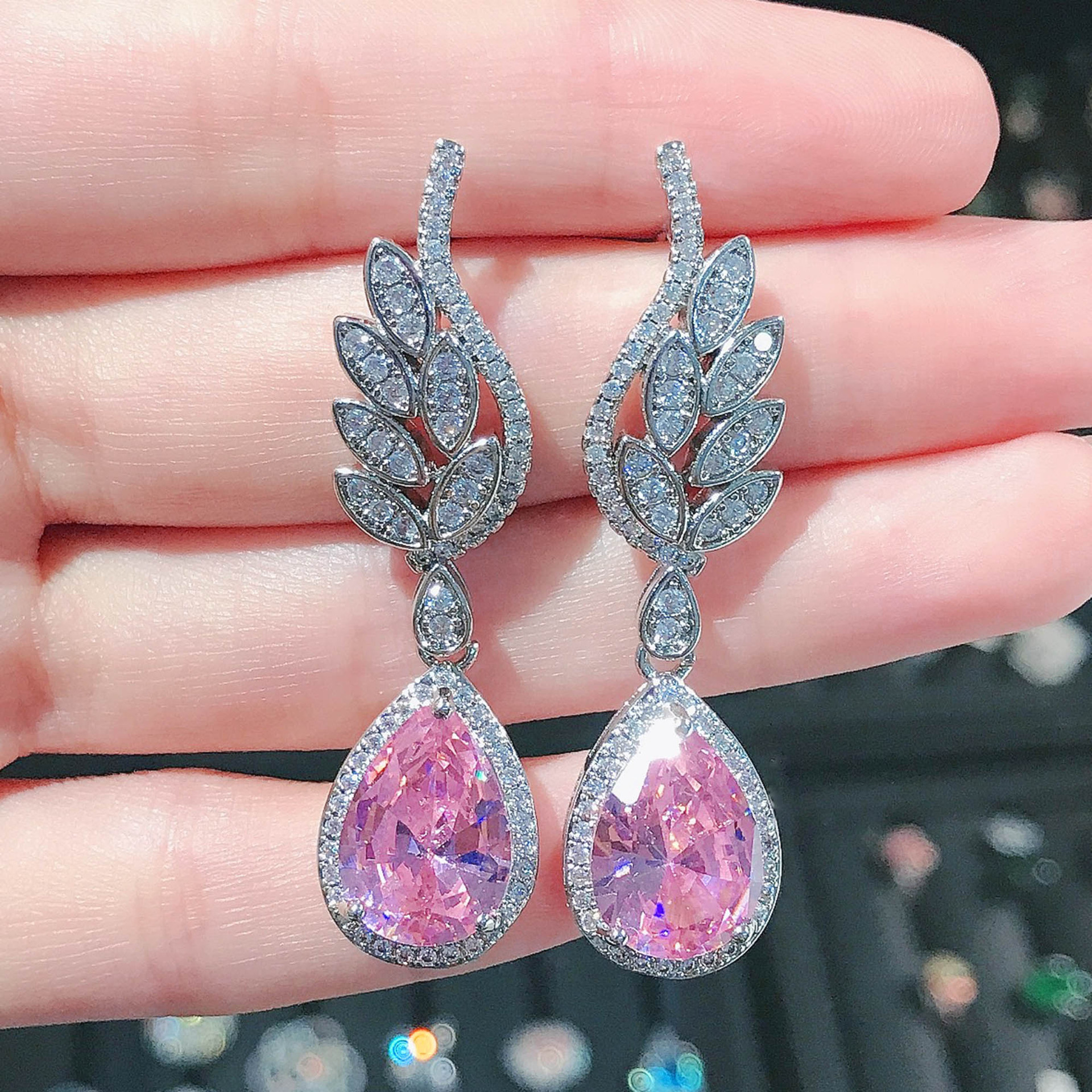 Internet Celebrity Live Hot Sale Light Luxury Romantic Argyle Pink Morgan Stone Stud Earrings Micro-inlaid Water Drop Pink Diamond Wings Earrings For Women display picture 4