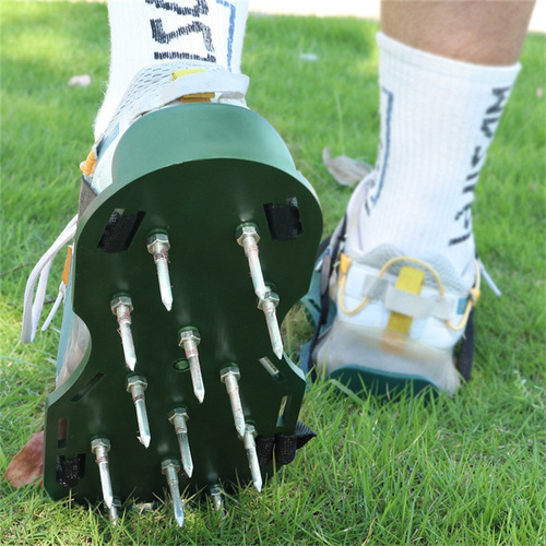 Garden grass loosening tool 4.2CM soil air intake spikes, lawn shoes, lawn self-leveling epoxy ground spikes