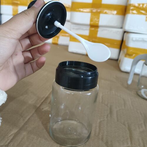 Kitchen seasoning bottle home spoon cover integrated seasoning jar MSG jar salt jar sugar jar storage moisture-proof jar set