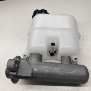 18040252 19209249 18060789 – Suitable for Chevrolet Avalanche car brake master cylinder