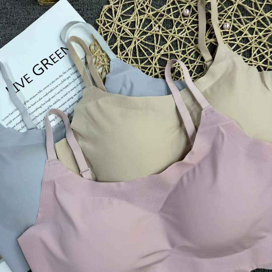 Nueva Seamless alta elástico Sling belleza de las mujeres chaleco inalámbrico yoga sujetador ropa interior deportiva al por mayor