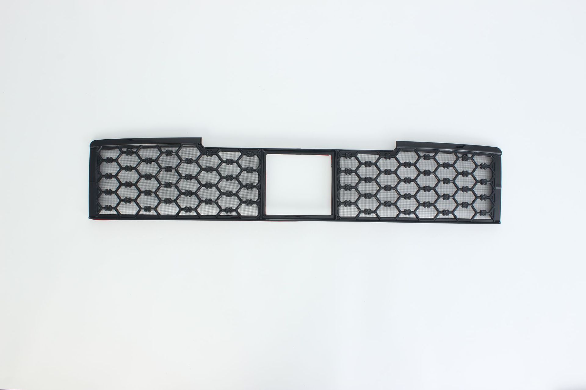 Suitable for 27 models of MG 07: insect-proof net, mosquito-proof net, radiator guard, and net to prevent willow fluff from entering, all without removing the front grille