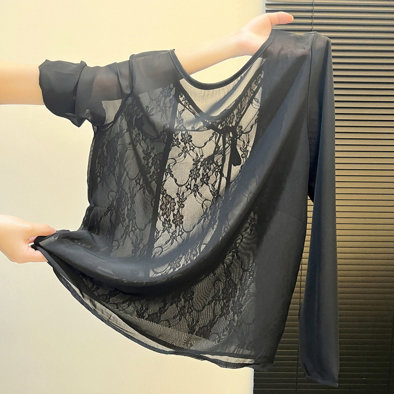 Hollow Back Splicing Lace Back Gauze Mesh Blouse Summer Thin Super Nice Top Loose T-Shirt