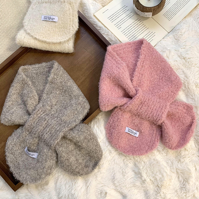 Otoño y invierno bufandas mujeres 2025 nuevo estilo coreano orejas de color sólido pequeño cuello de punto lana bufandas cruzadas