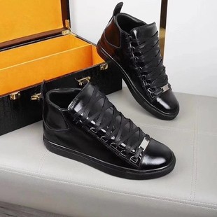 �W��վ��Ь������Ƥ���eЬ�W؛�߶��\�Ӱ�Ь����r�������Ь