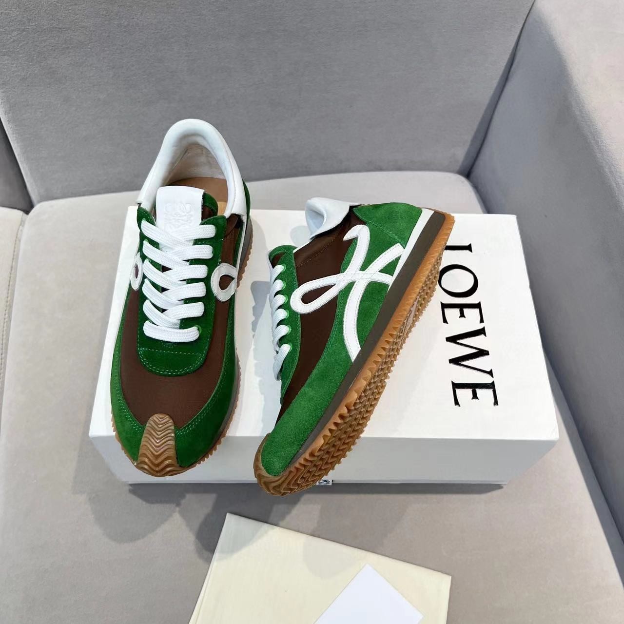 高バージョンは広州に比べて高品質の対外貿易卸売りを出荷します。