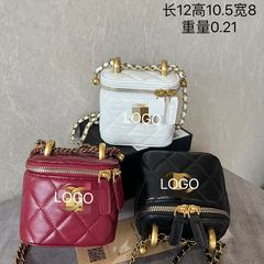 Xiaoxiangfeng ダイヤモンドチェーンバッグ、トレンディでハイエンド、ファッショナブルな夏のミニボックスバッグ、クロスボディの小さなスクエアバッグ
