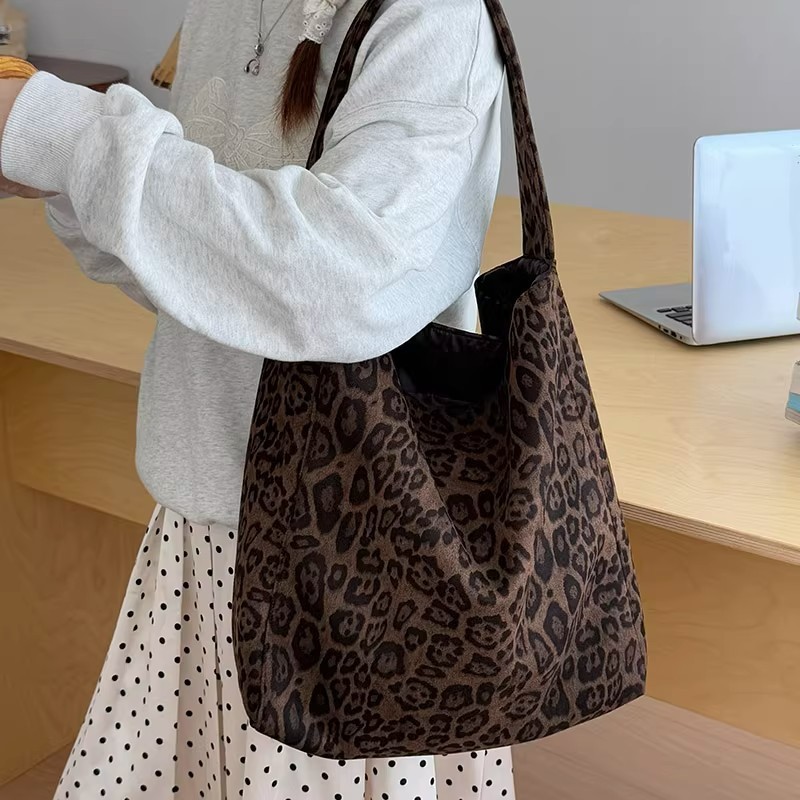 秋冬麂皮绒豹纹包包女2025新款潮时尚百搭复古休闲通勤单肩托特包|undefined