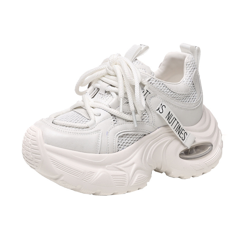 Giày sneaker nữ đế dày độn cao thoáng khí mặt lưới HS9866-5 — Màu trắng be