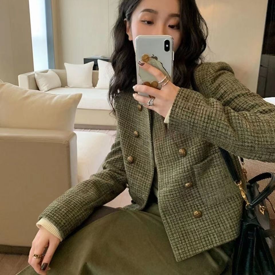 Tweed Style Tweed Jacket for Women 2025 Spring New Style Women's Retro French Petite Short Commuter Top for Women