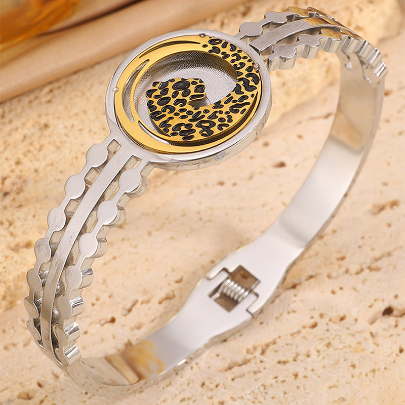 Brazalete de acero de aluminio de aluminio de estilo europeo y americano de moda transfronteriza disco leopardo abierto dominante no se desvanece joyas de brazalete