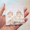 South Korean fashionable goods, white brand cute earrings flower-shaped from pearl, city style, simple and elegant design, flowered