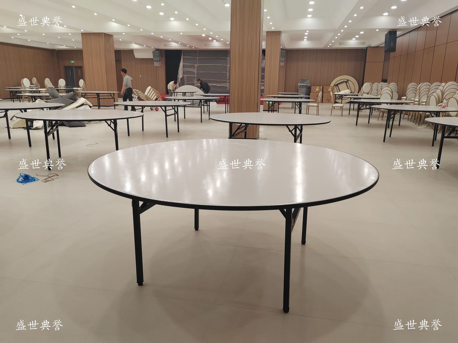 阳泉国际酒店餐饮家具饭店婚宴折叠圆桌外贸宴会餐桌餐厅10人桌子 pic 1