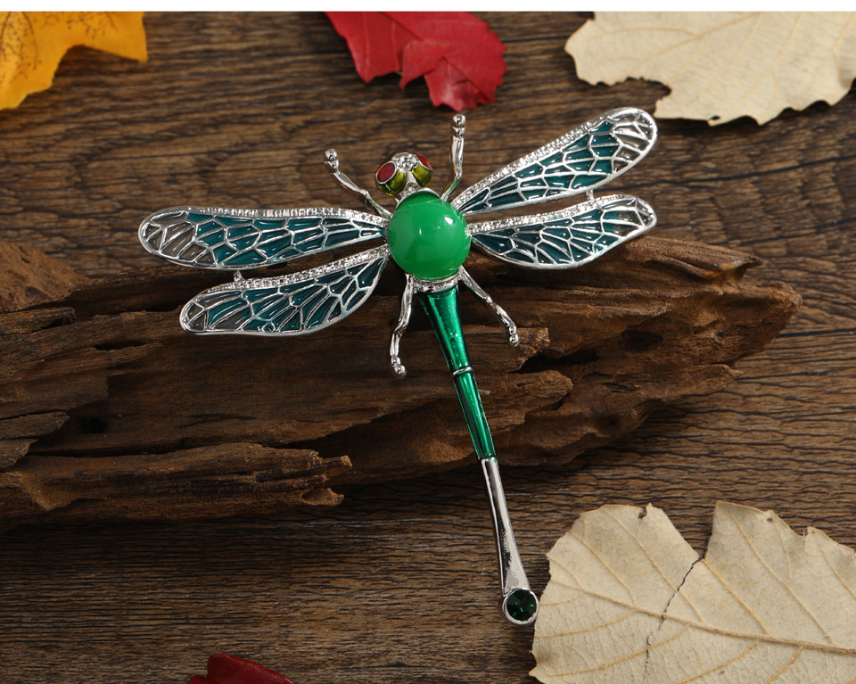 Elegant Retro Dragonfly Alloy Epoxy Plating Inlay Resin Rhinestones Unisex Brooches display picture 8