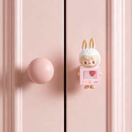 儿童房拉布布粉色公主女孩衣柜拉手早教机构玩具柜子抽屉手柄把手