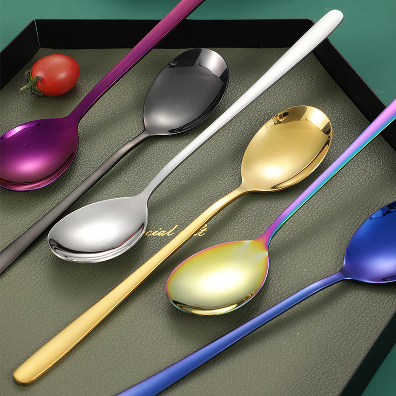 Fábrica 304 cuchara coreana cuchara de mango largo de acero inoxidable hogar creativo cuchara de arroz ins estilo cuchara de metal al por mayor