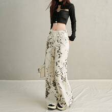 代发批发秋冬＆米白豹纹中低腰潮流前线美式辣妹超柔面料牛仔裤女