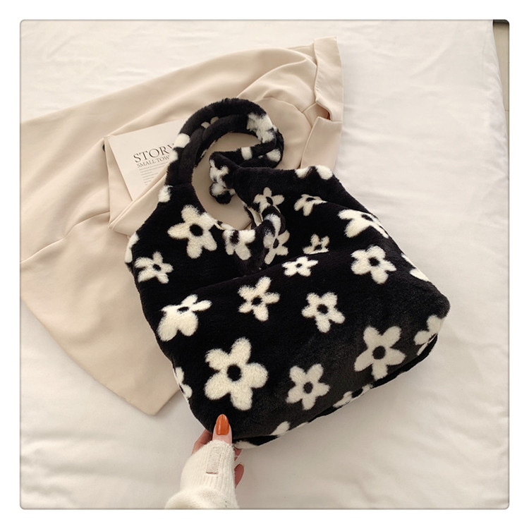 Winter Nieuwe Harige Tas Vrouwen Tas 2023 Mode Grote Capaciteit Vrouwen Schoudertas Zachte Pluche Handtas Vrouwen groothandel_voghion.com