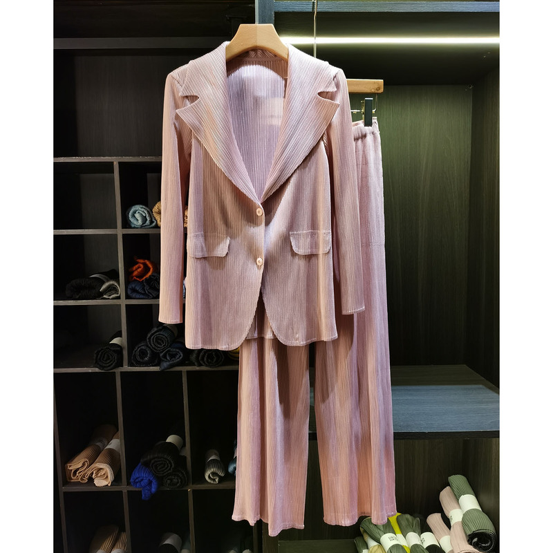 High-End, Elegant, and Simple Two-Piece Set: Stylish Drapey Blazer + Elastic Waist Straight-Leg Pants Set