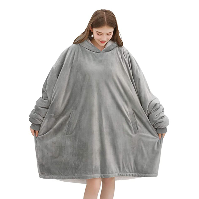 批发TV大码防寒保暖连帽套头毯加绒毯斜插口袋懒人服睡衣卫衣毛毯