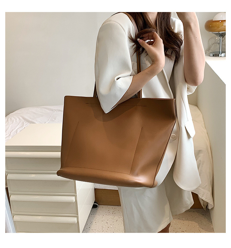 Women's Fashion Solid Color Shopping Bag-typed Magnetic Buckle Shoulder Bag Tote Bag Pu Leather Shoulder Bags display picture 4